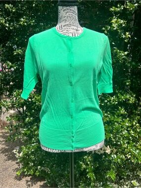 2/28 Ann Taylor Sea foam Green Short Sleeve Button-Down Cardigan S